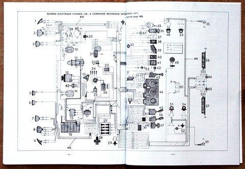 Die Reparaturanleitungen aus der Reihe "Les Archives du Collectionneur" enthalten klare Schaltpläne